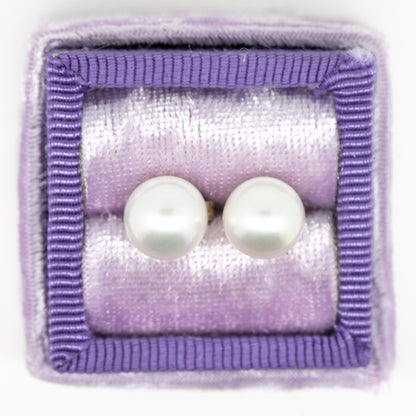 Pearl Studs 8mm Round